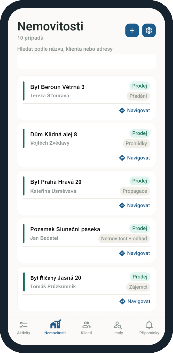 Snímek obrazovky appky Realenka — přehled nemovitostí v mobilu