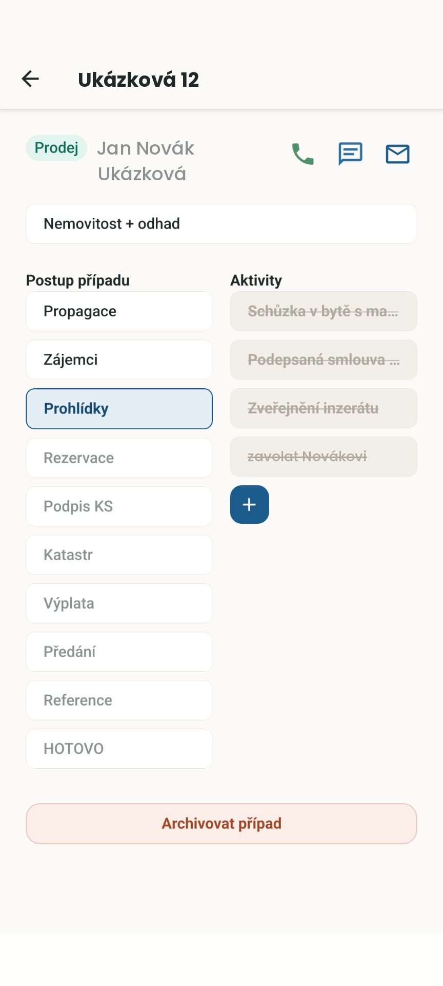 Snímek obrazovky appky Realenka — postup a fáze případu